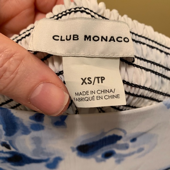 Club Monaco Handkerchief Skirt 🔴 - Picture 9 of 12